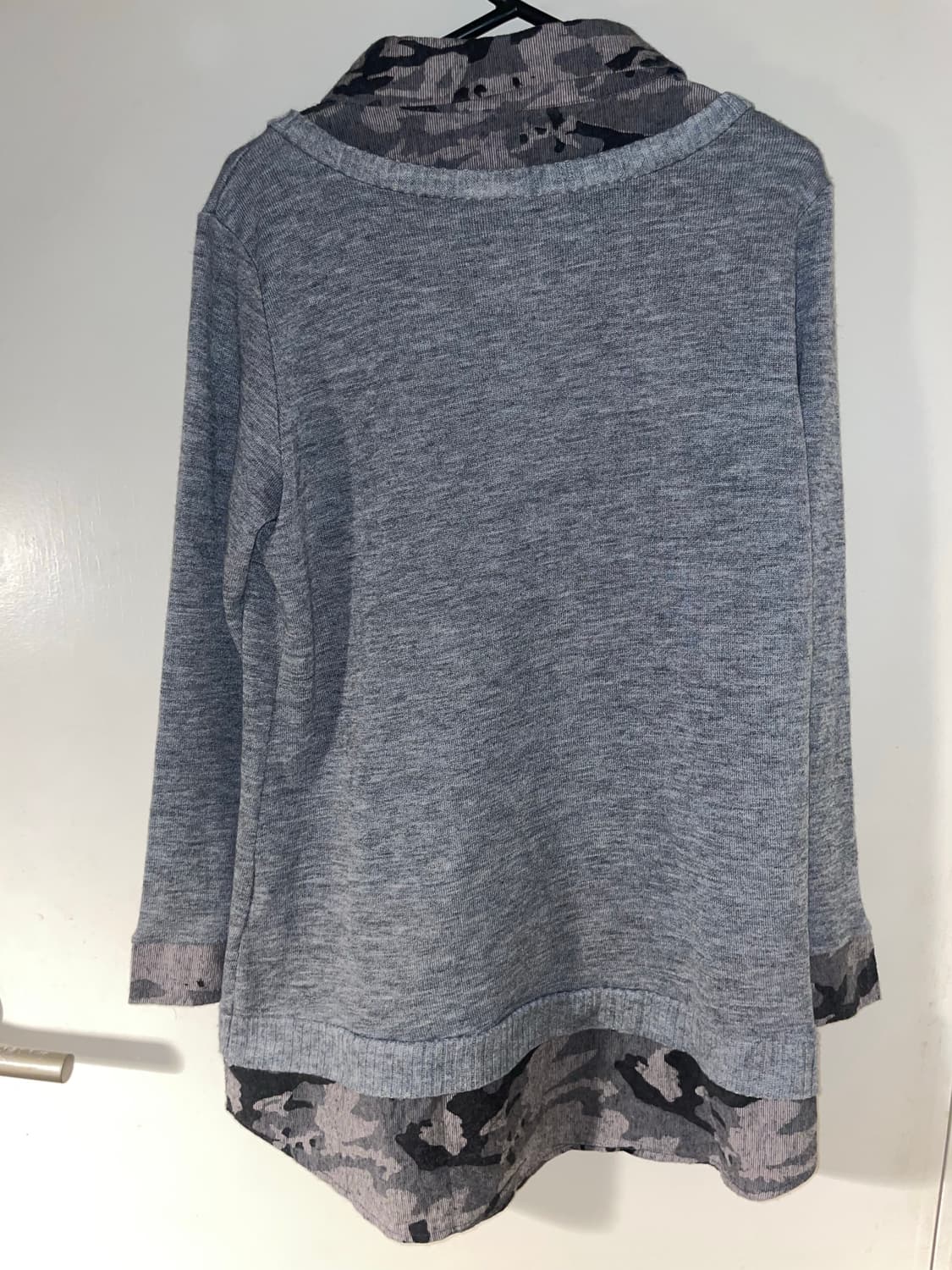 카모 포인트 그레이 니트 롱슬리브 상품이미지4