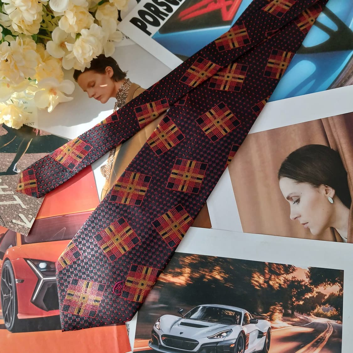 니노 세루티 실크 지오메트릭 넥타이 9.2cm A+등급 A19168
 상품이미지3