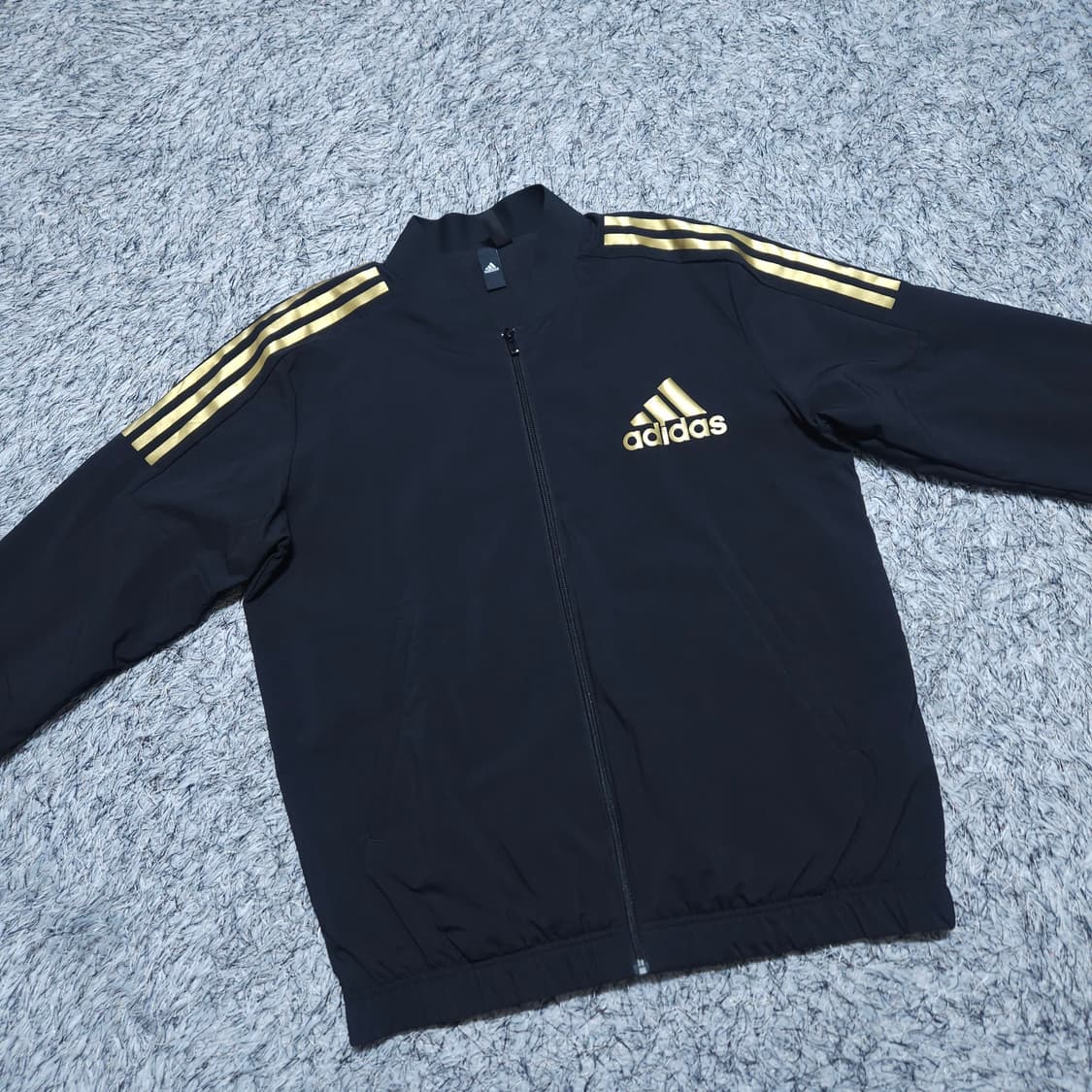 아디다스) XL 남자 블랙골드 ID 트랙탑 / 왕눈이샵 상품이미지2