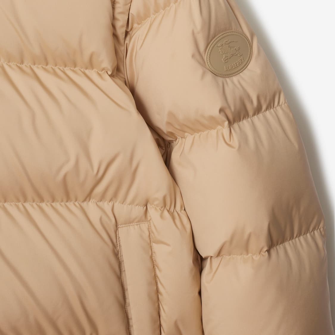 버버리패딩26FW / L / 실착2회 / 베이지 상품이미지2
