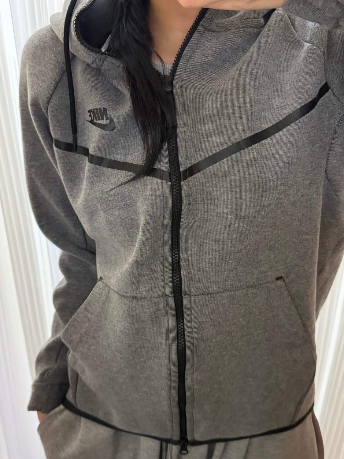 나이키 그레이 테크팩 후드집업 상품이미지1