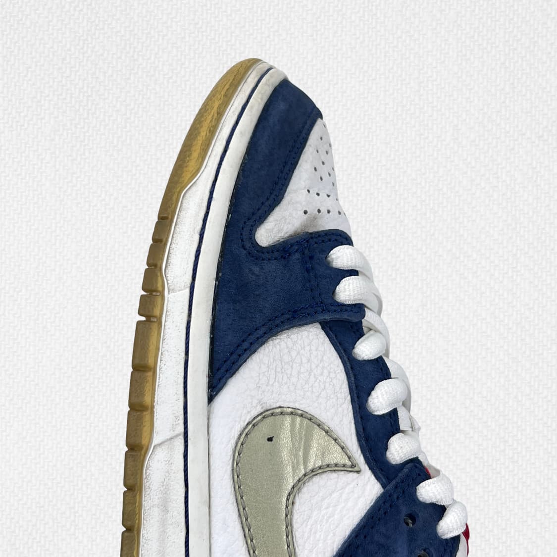 265 나이키 SB 덩크 로우 이셔드 웨어 BMW 상품이미지3