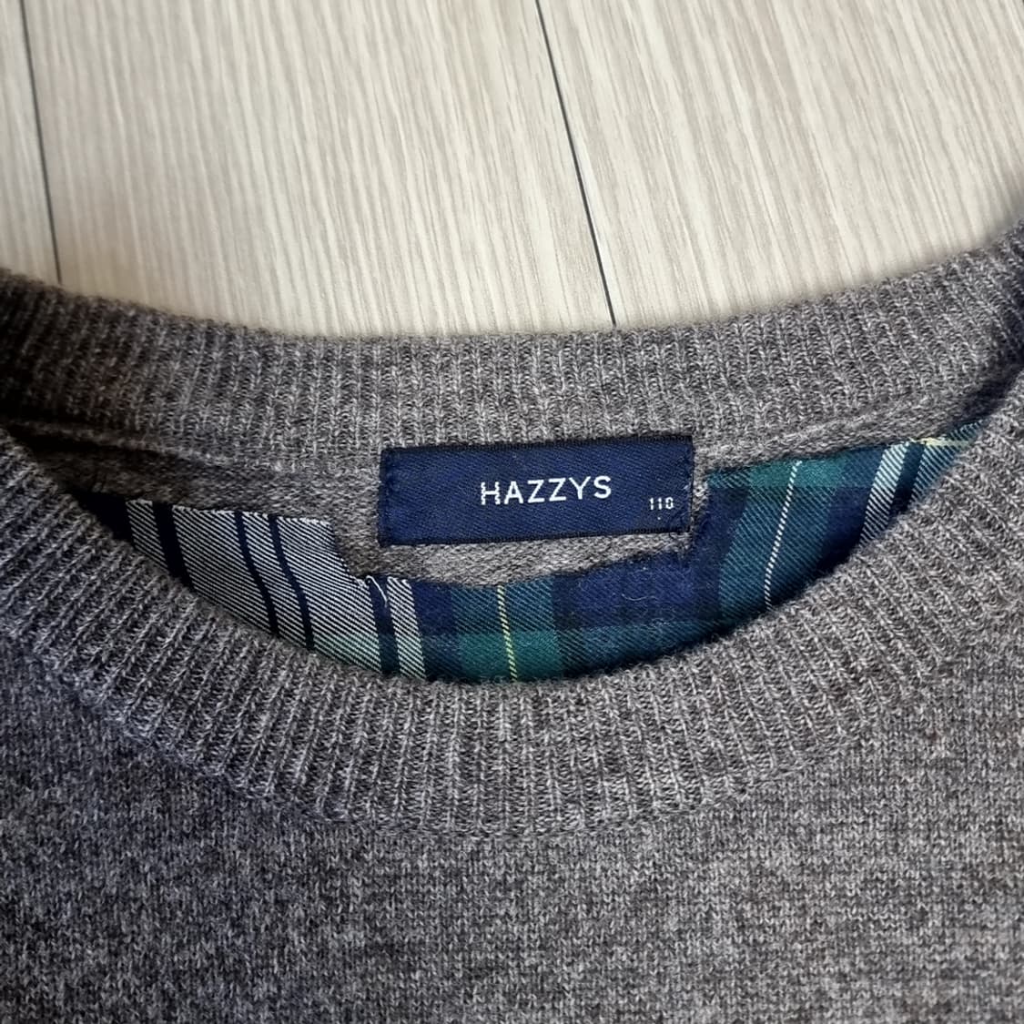 헤지스 캠핑 패턴 니트 스웨터(100-105) 상품이미지3