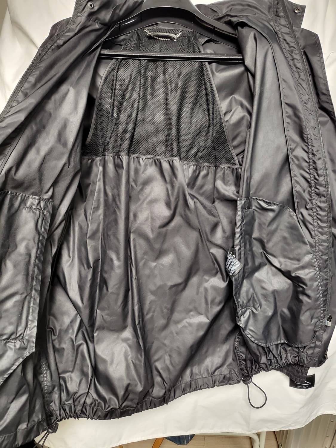 발렌시아가 바람막이 자켓 상품이미지3