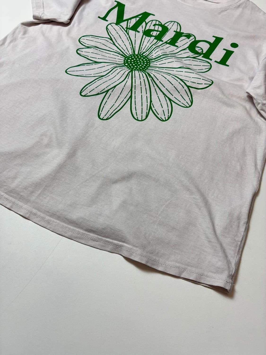 마르디메크르디 시그니처 플라워 프린트 반팔 티셔츠 PN9591 상품이미지4