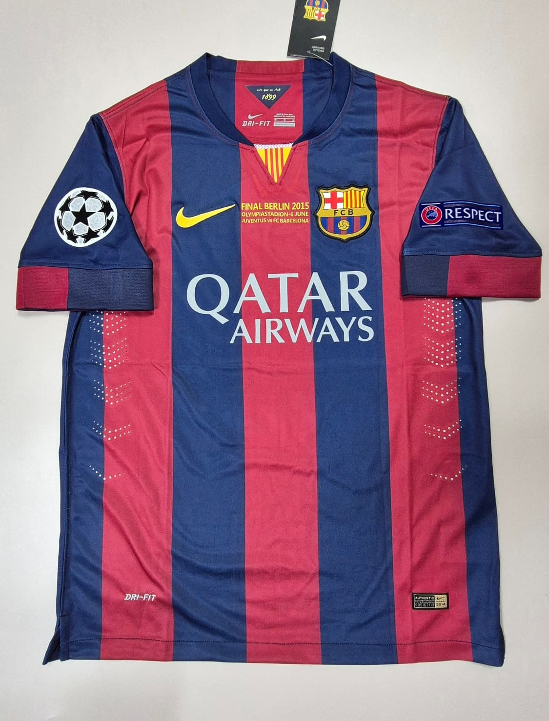 14-15시즌 바르셀로나 홈 사비 에르난데스 유니폼 M 챔스결승패치 상품이미지2