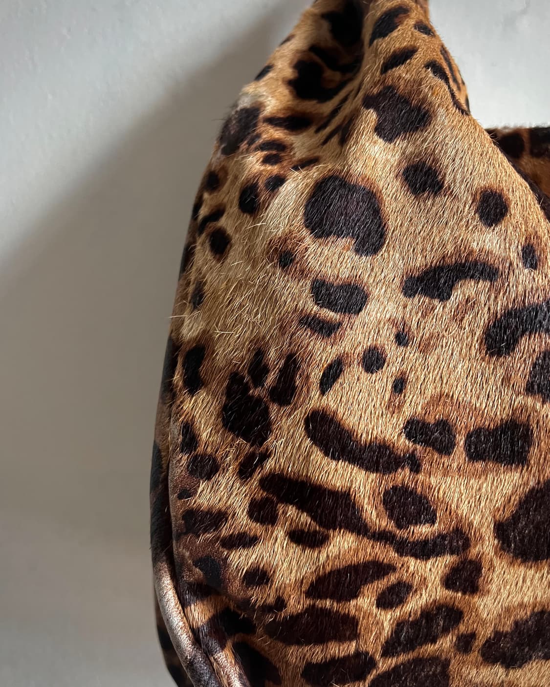 Kenneth Cole Real Calf-Hair Leopard Bag 상품이미지5