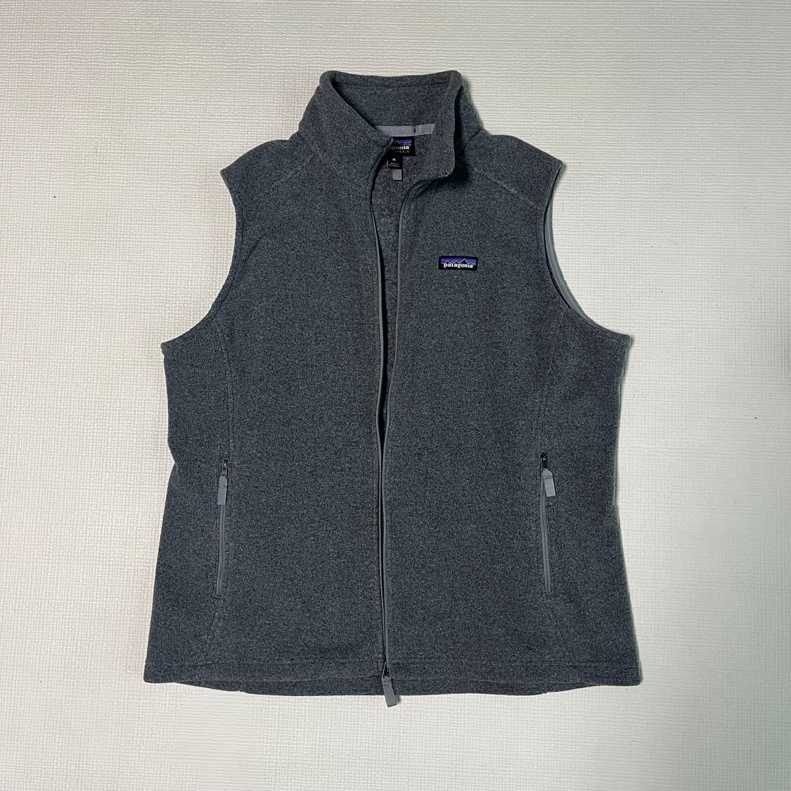 파타고니아 신칠라 플리스 베스트 그레이 상품이미지1