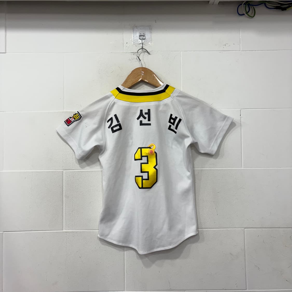 기아타이거즈 X 펭수 김선빈 유니폼 상품이미지7