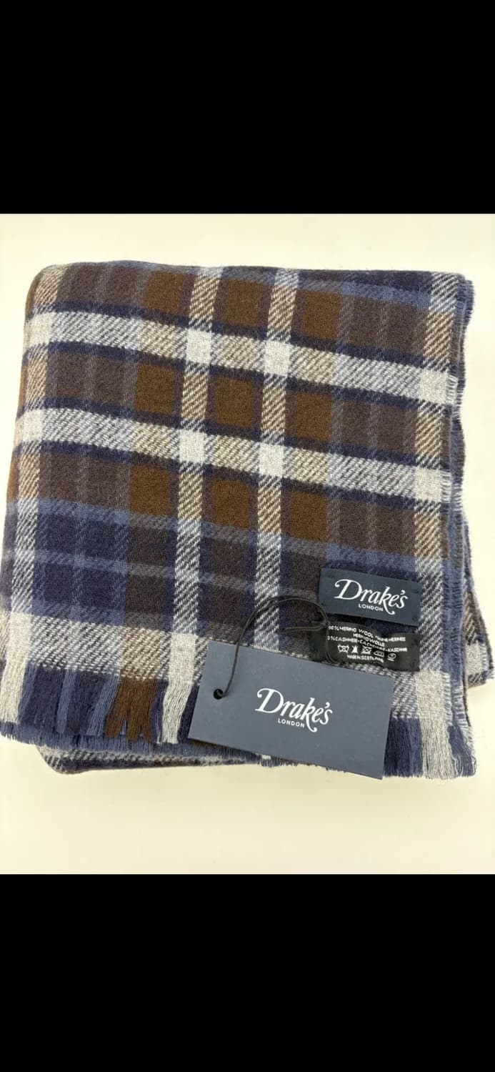 (새상품) Drake's 런던 머플러.90% 메리노 울, 10% 캐시 상품이미지3