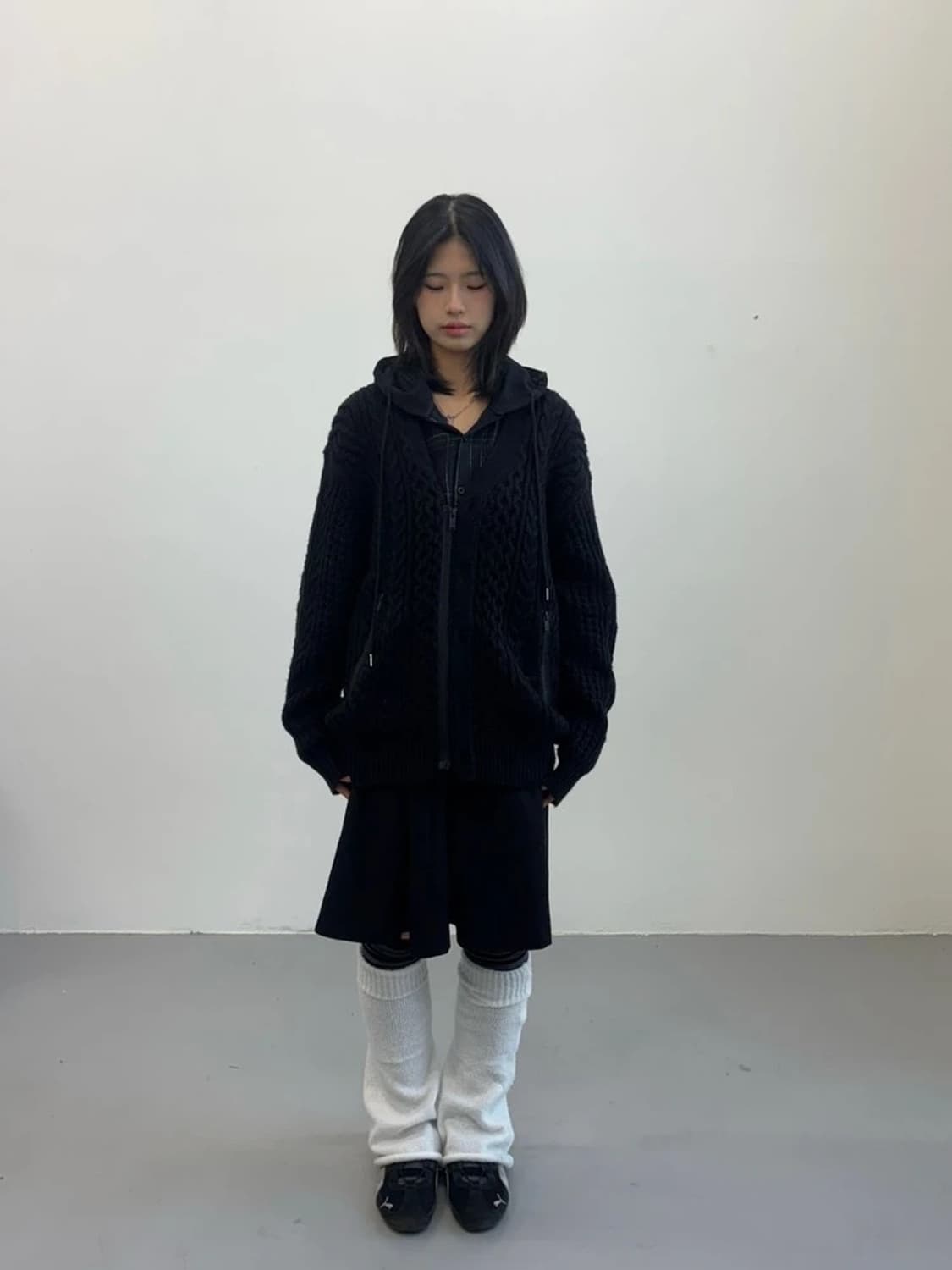 GU x UNDERCOVER Black Knit Cardigan 상품이미지2