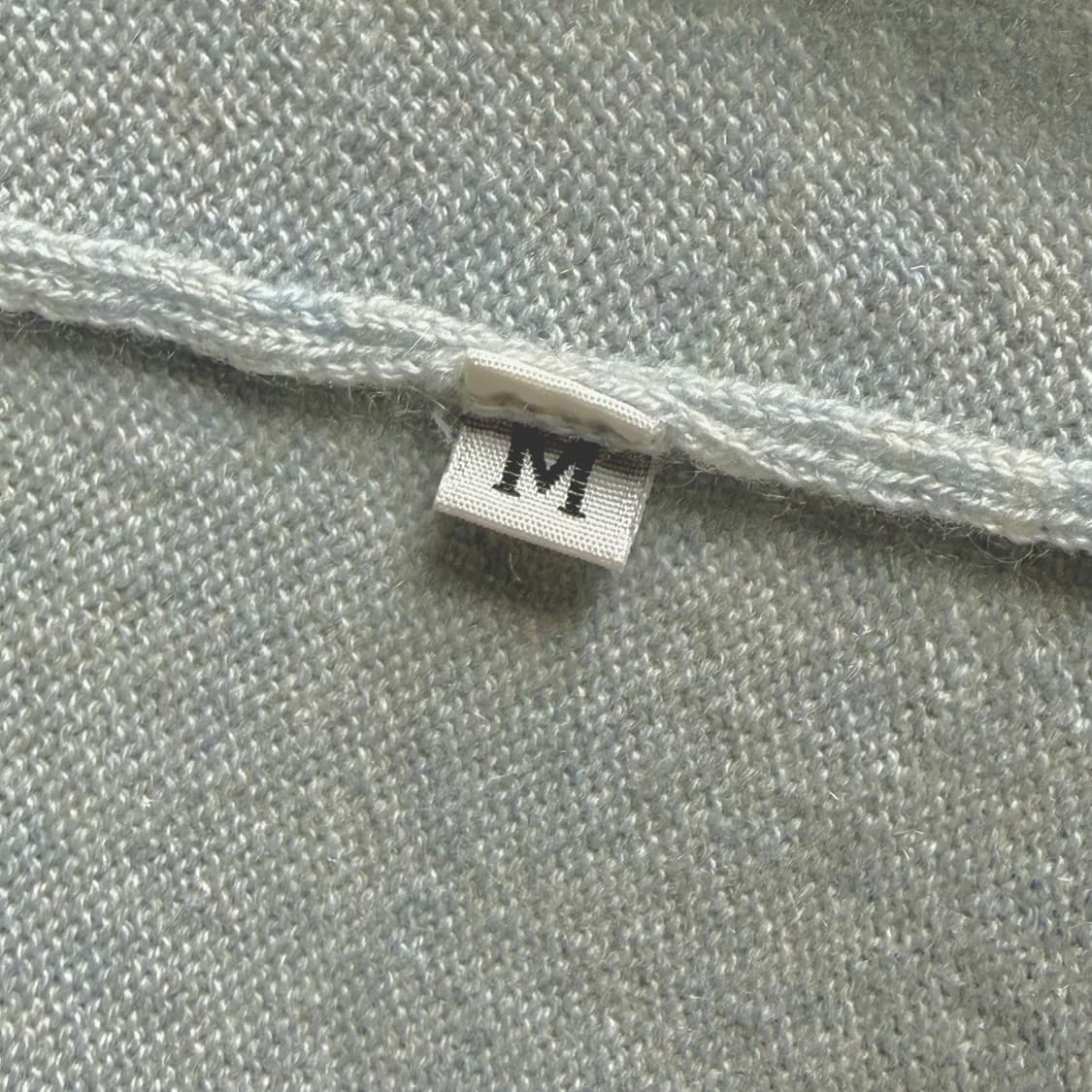 [캐시미어 100%] 스카이 블루 러플 디테일 가디건 상품이미지6