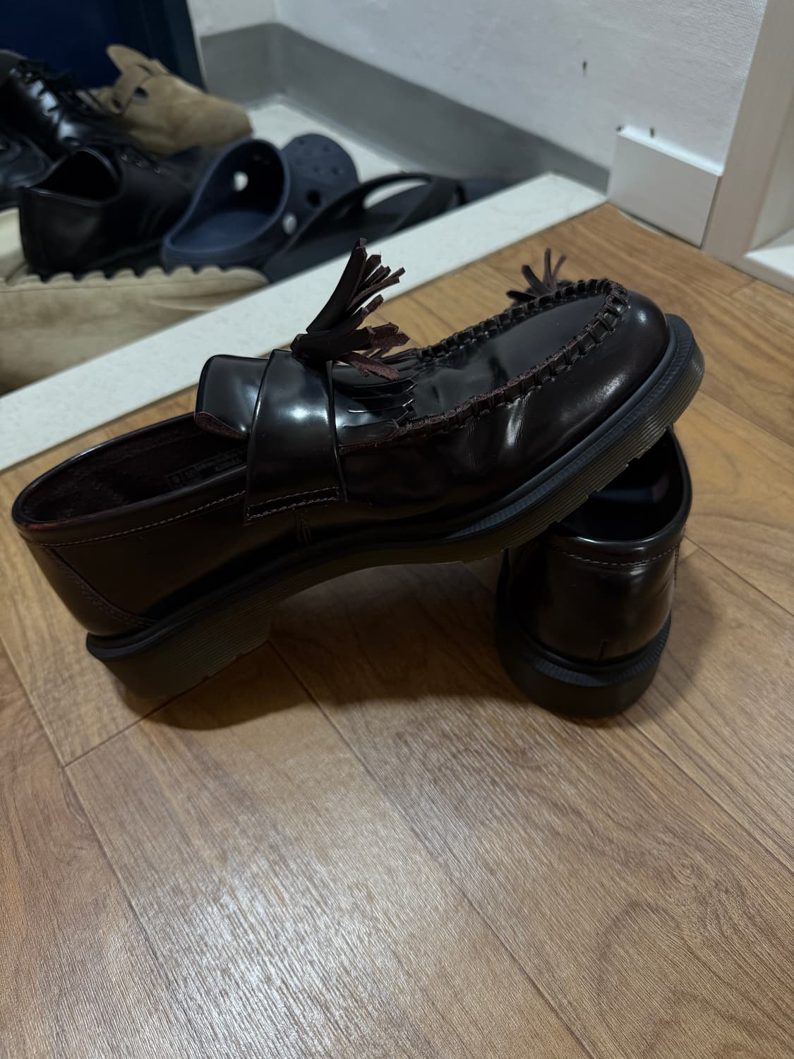 닥터마틴 아드리안 체리레드 상품이미지3