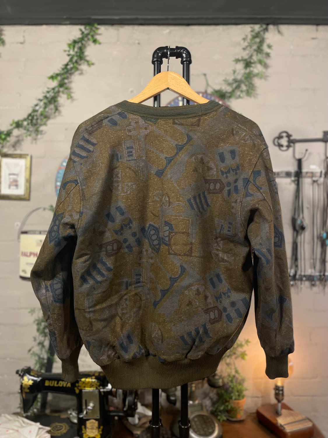 오버핏 패턴 가디건 상품이미지3