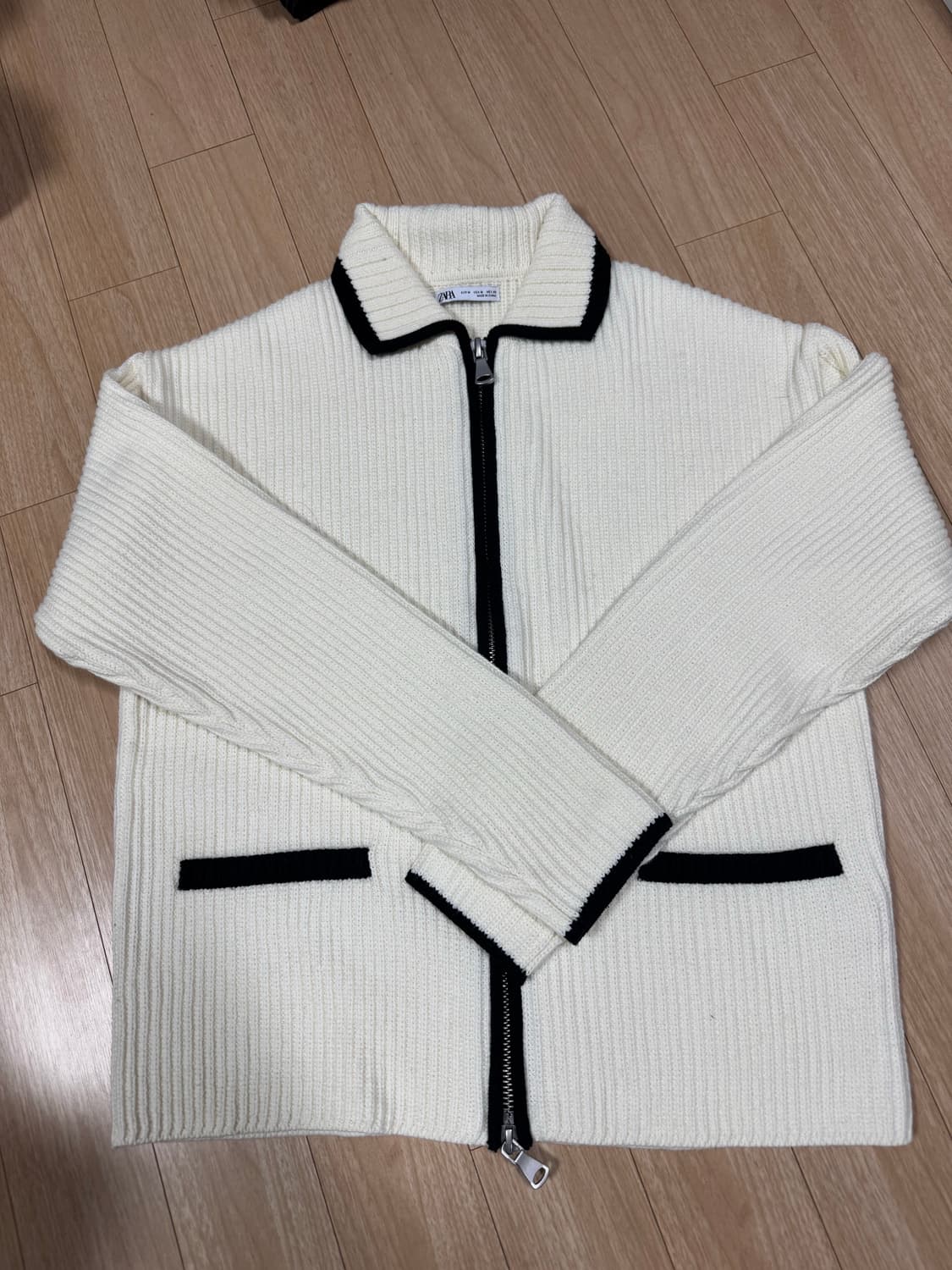 자라 콘트라스트 아이보리 집업 가디건 m 95 상품이미지2