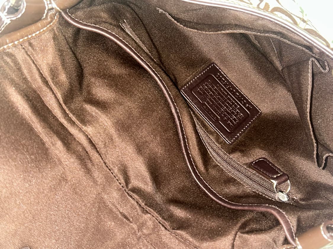 코치 소호 시그니처 숄더백 상품이미지7