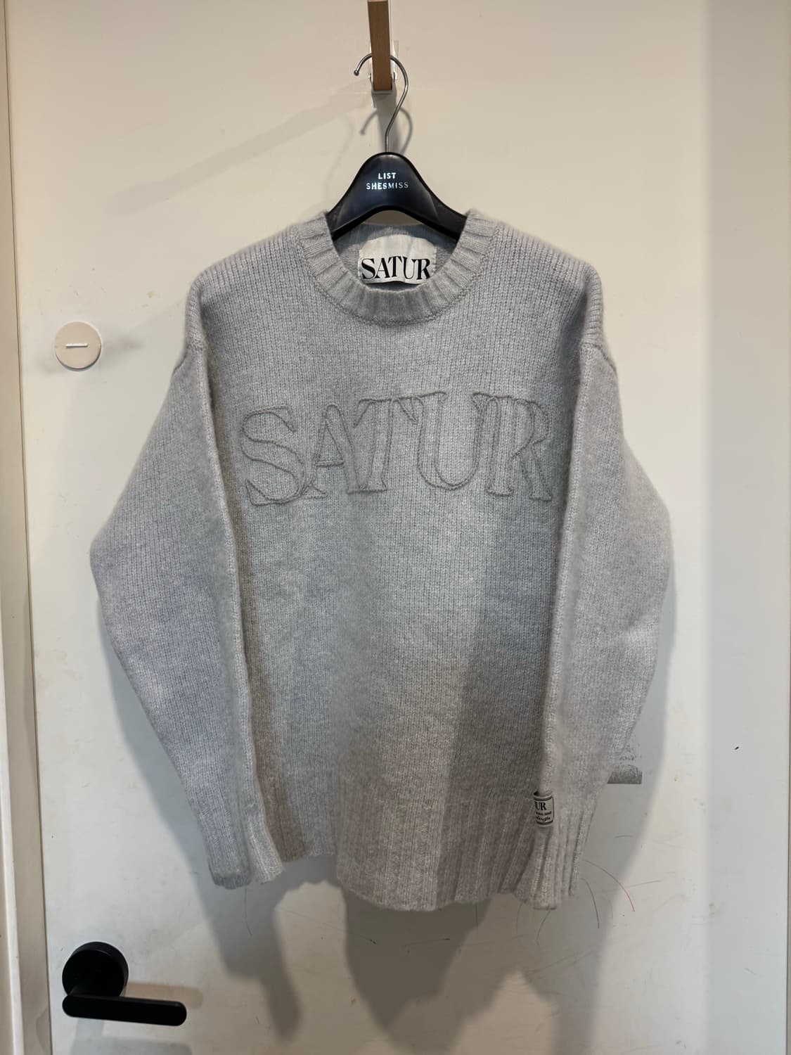 satur새터 니트 상품이미지1