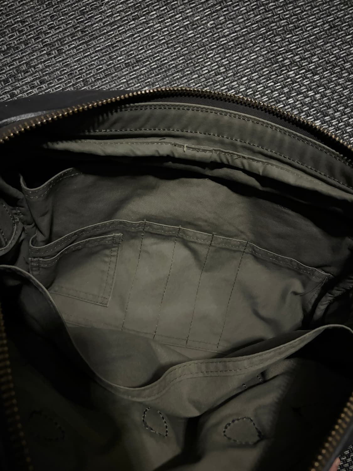 필슨 256 브리프케이스 BLACK 상품이미지3