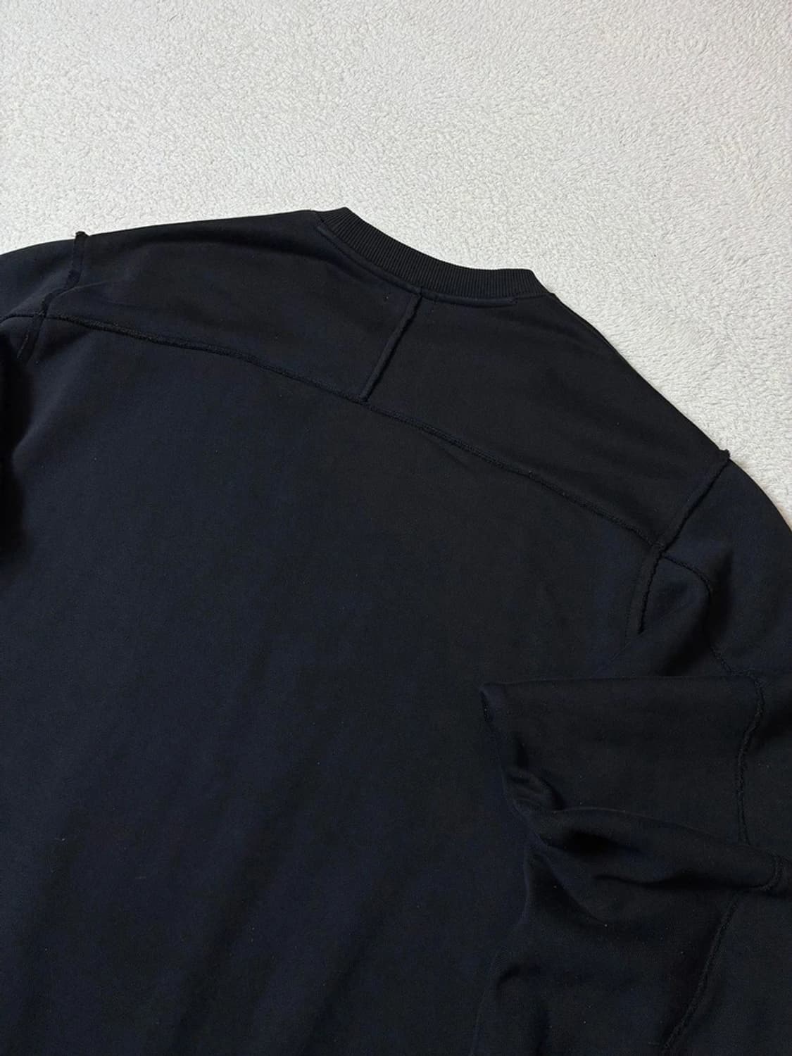 쿠어 COOR 헤비코튼 커팅 디테일 맨투맨 PN7757 상품이미지5