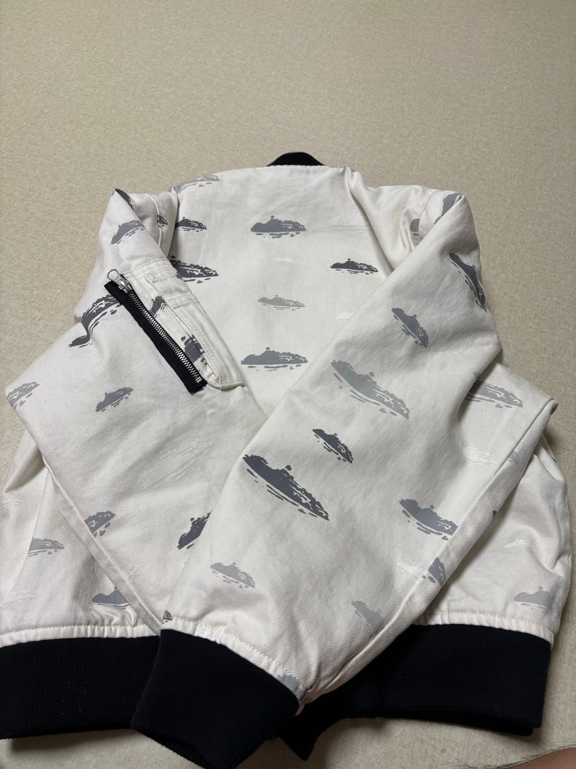 코르테이즈 리버시블 봄버자켓 S사이즈 상품이미지4