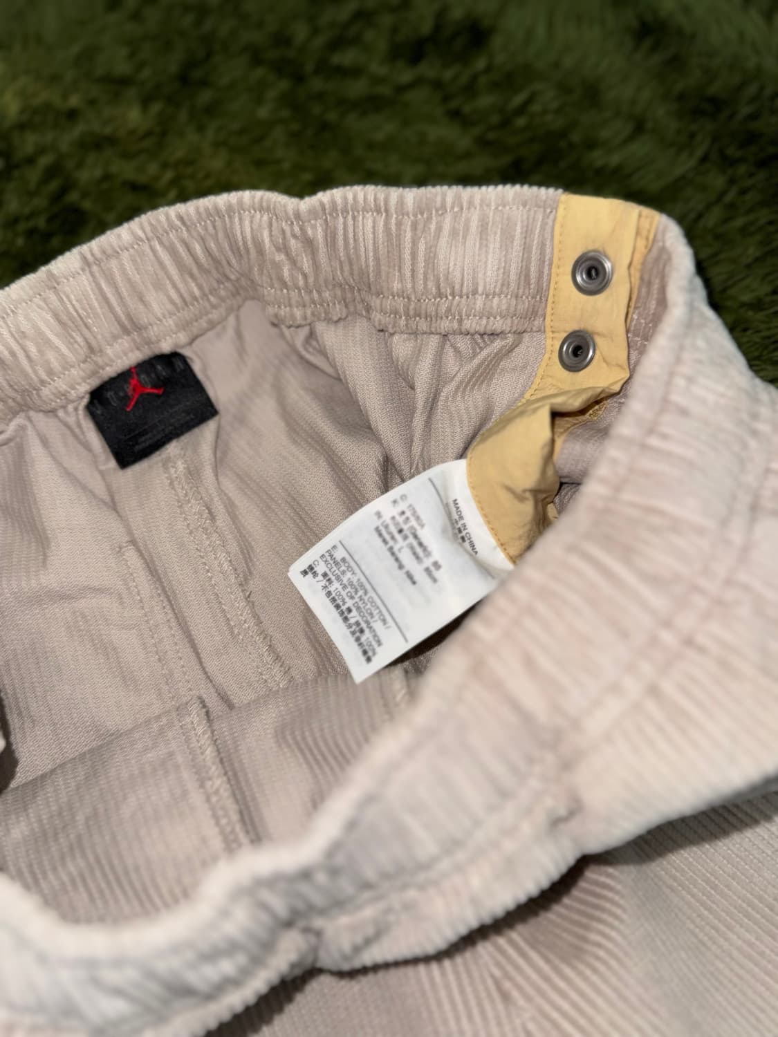 [L] 조던 X 러셀 웨스트브룩 아너 더 기프트 코듀로이 팬츠 상품이미지5