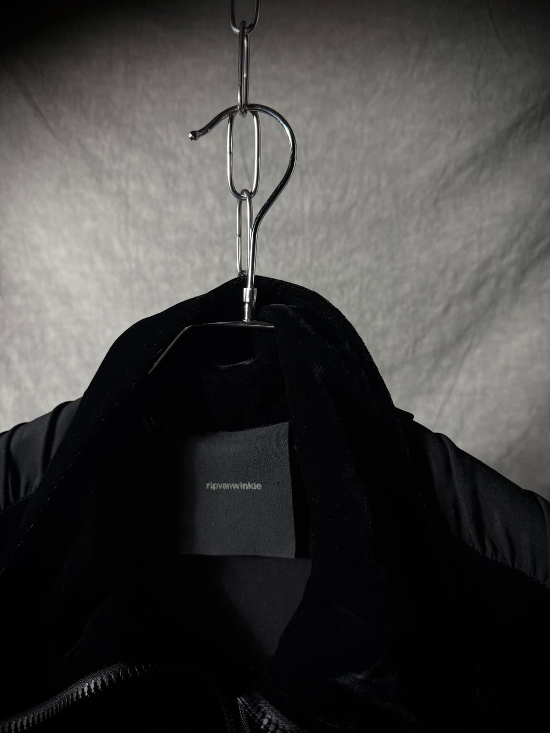 Ripvanwinkle Velour Gathered Arm Zip  상품이미지5