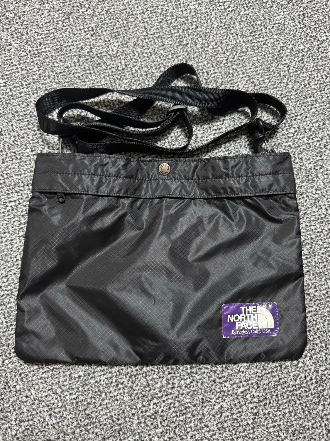 노스페이스 퍼플라벨 샤코슈 나일론 크로스백 상품이미지2