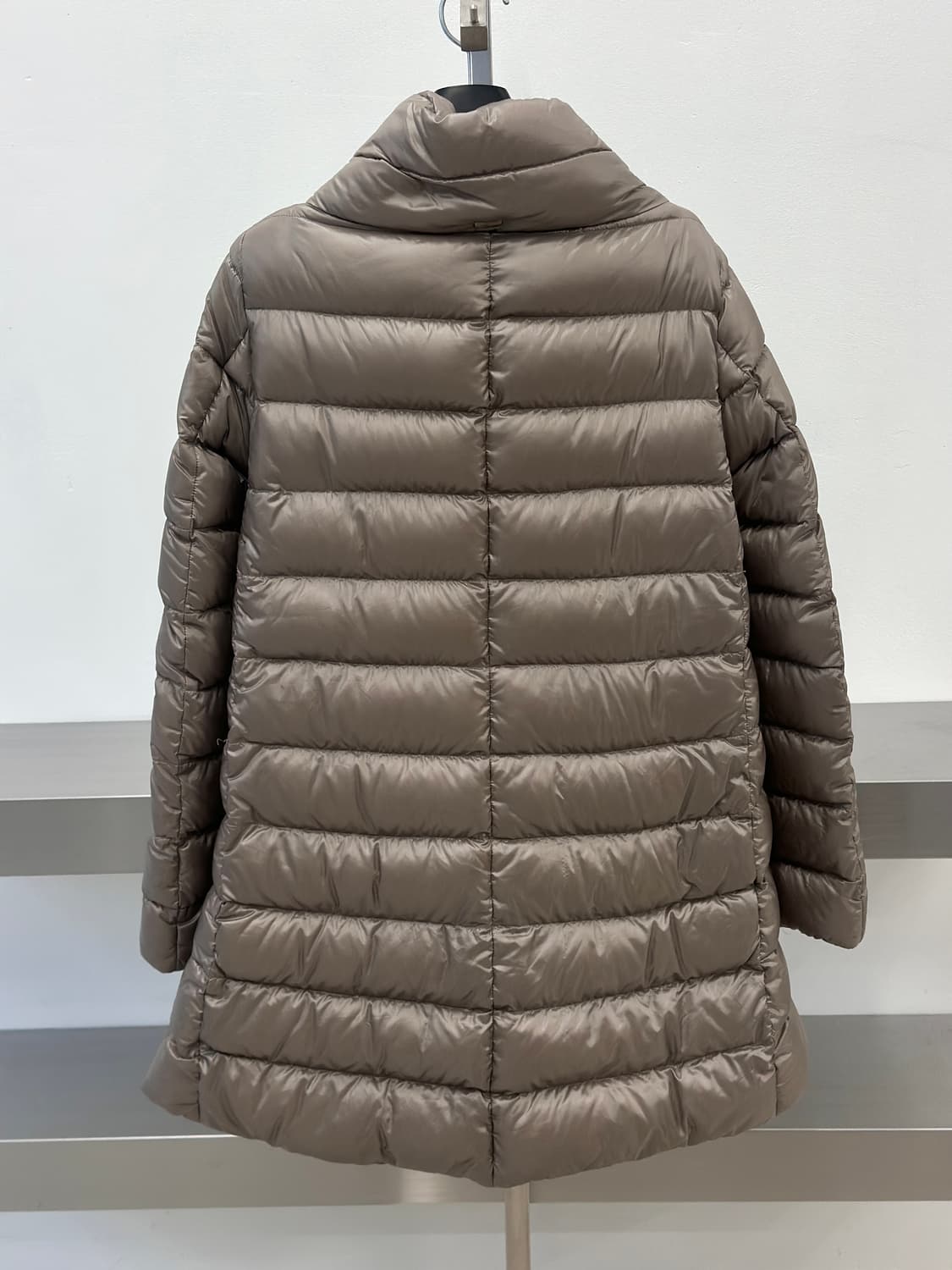 에르노 아멜리아 2600 베이지골드 경량패깅  상품이미지5