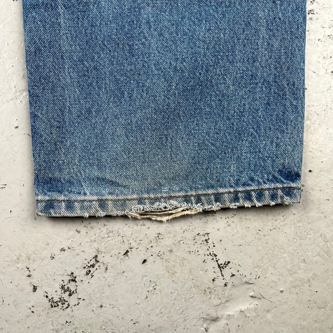 칼하트 더블니 데님 카펜터 팬츠 B73DST 상품이미지8