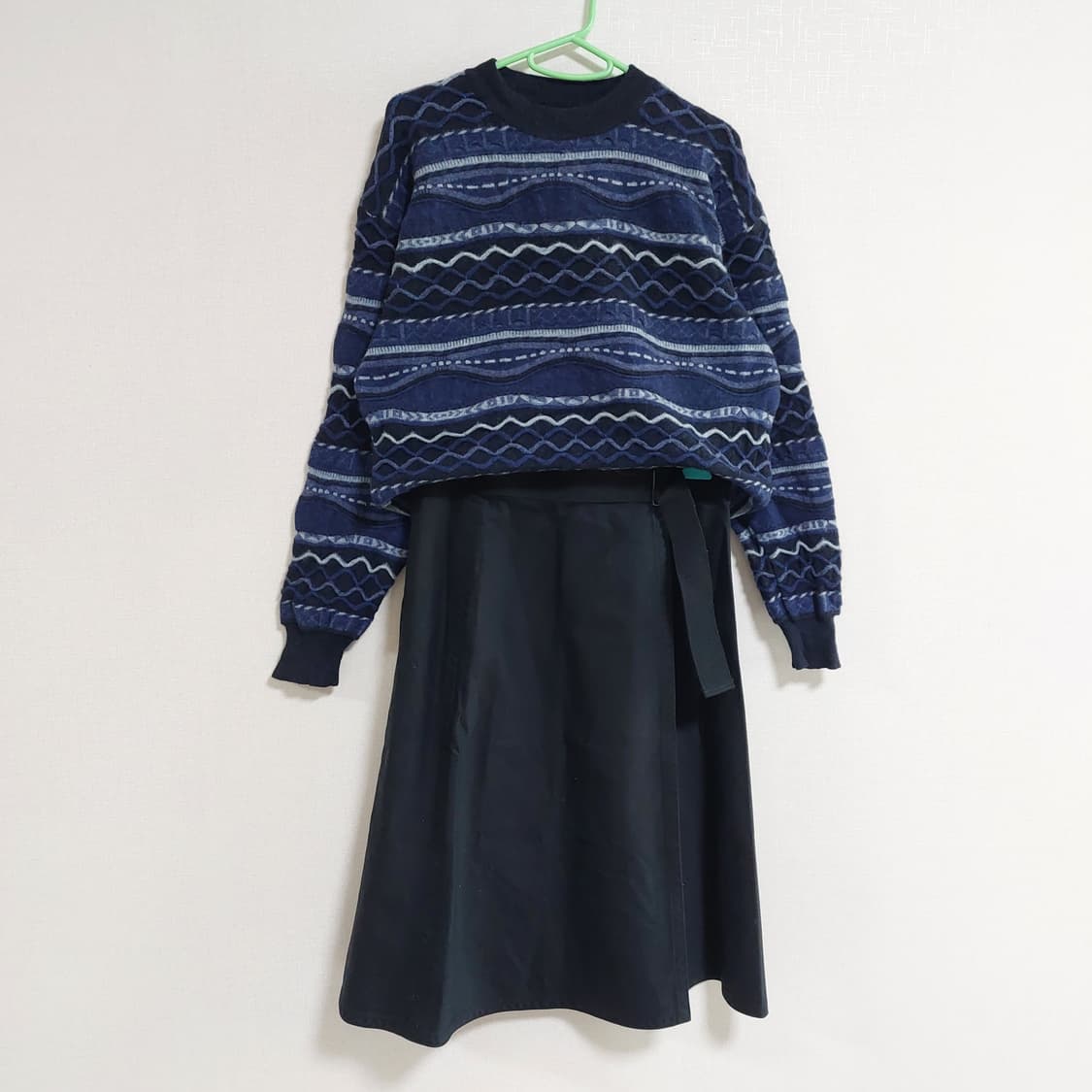 쿠지케이블니트+A라인코튼스커트 코디세트 상품이미지1