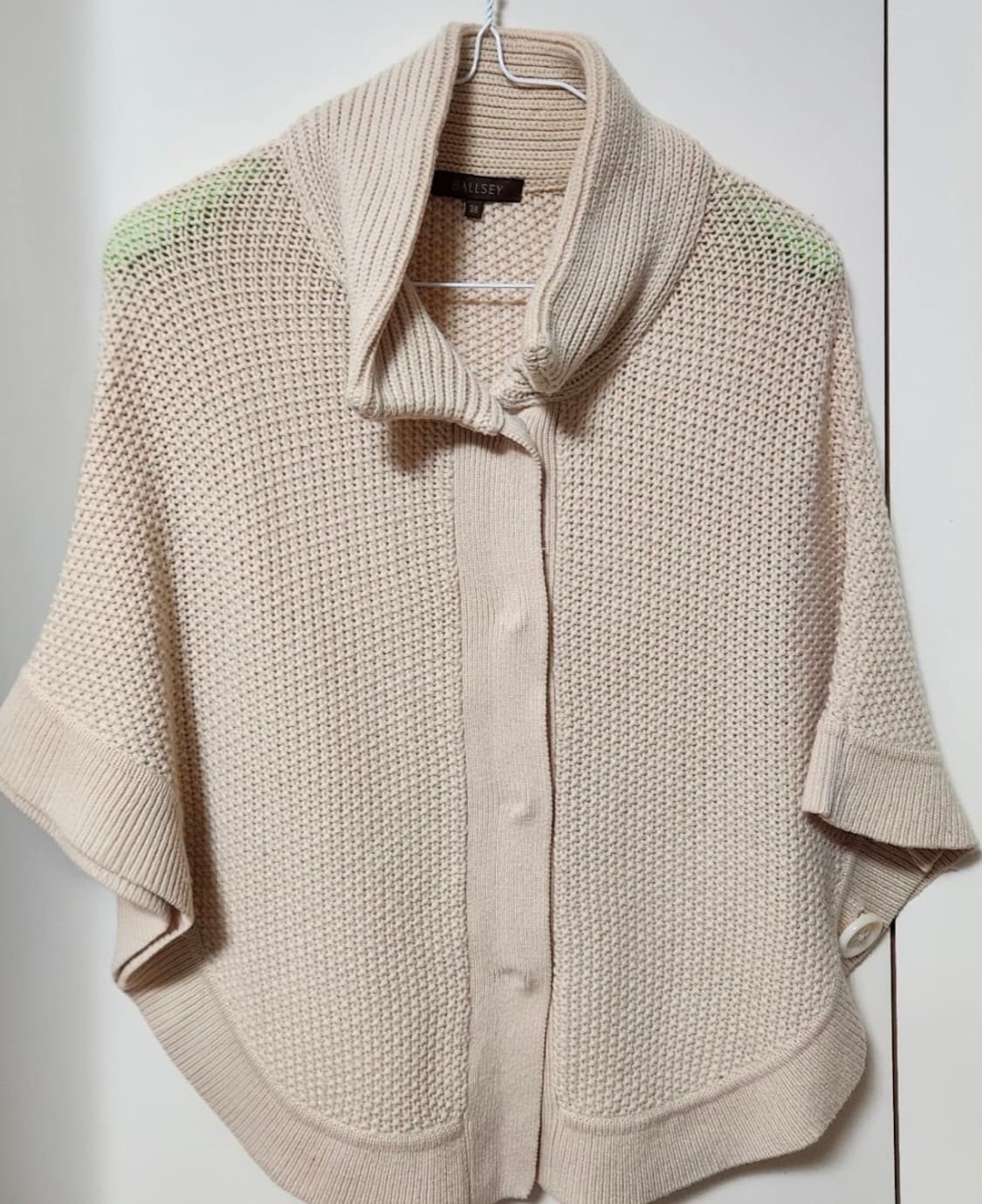 베이지 니트 케이프 상품이미지1