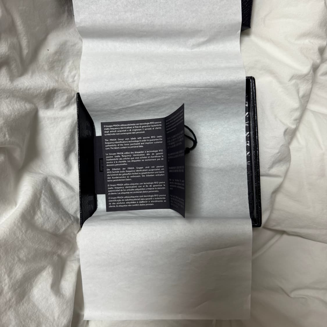 프라다 사피아노 카드 동전 반지갑 상품이미지6