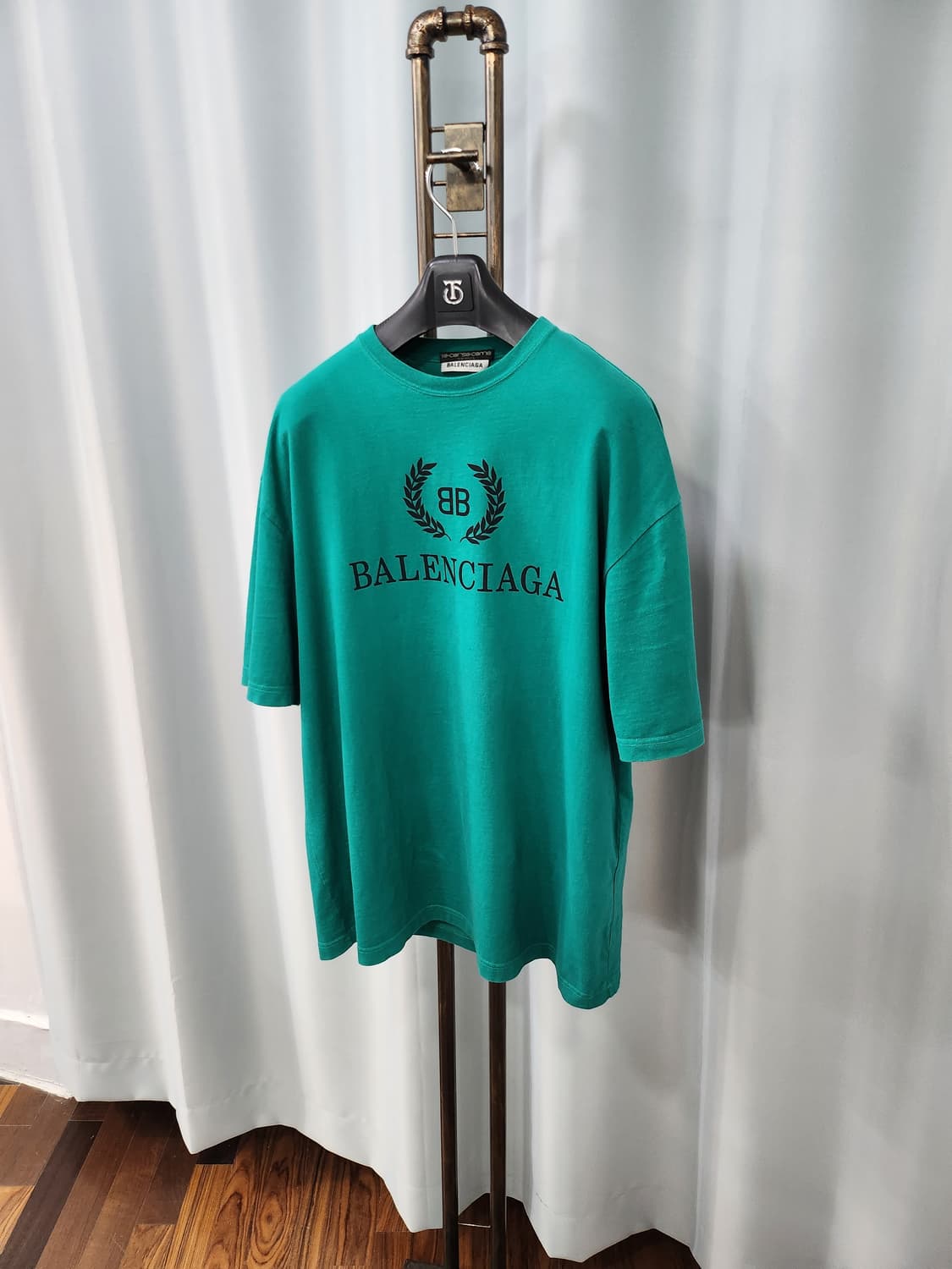 발렌시아가 그린 월계수 반팔 티셔츠 S/105 상품이미지2