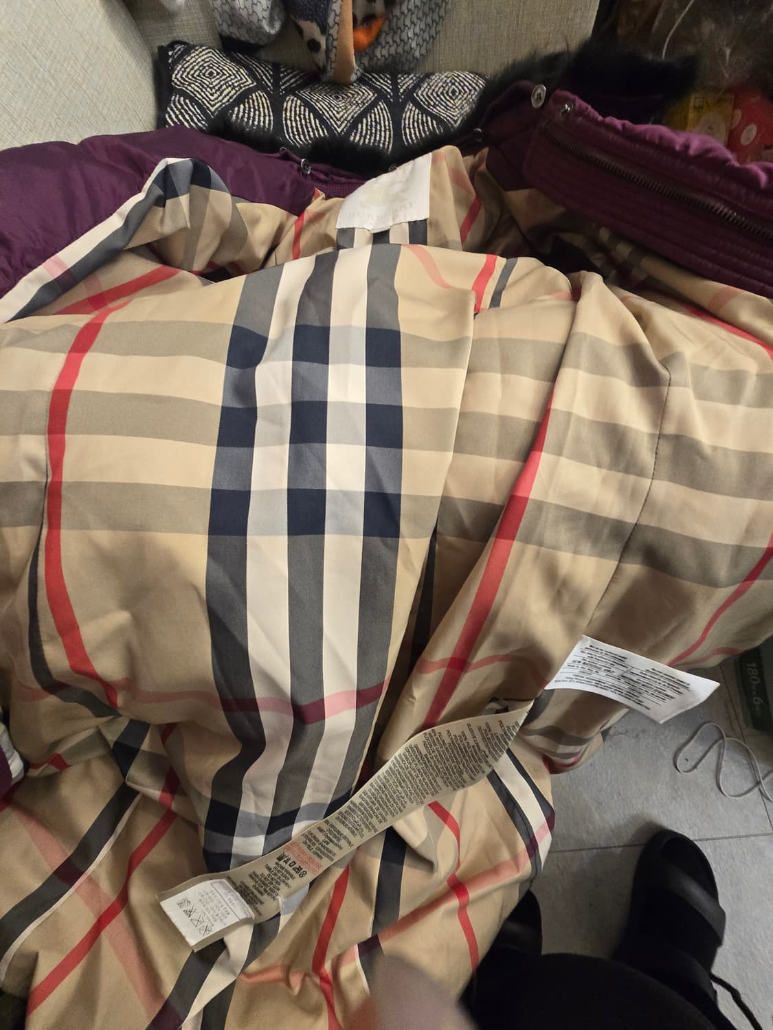 버버리 (Burberry)
 퍼플  구스패딩 상품이미지6