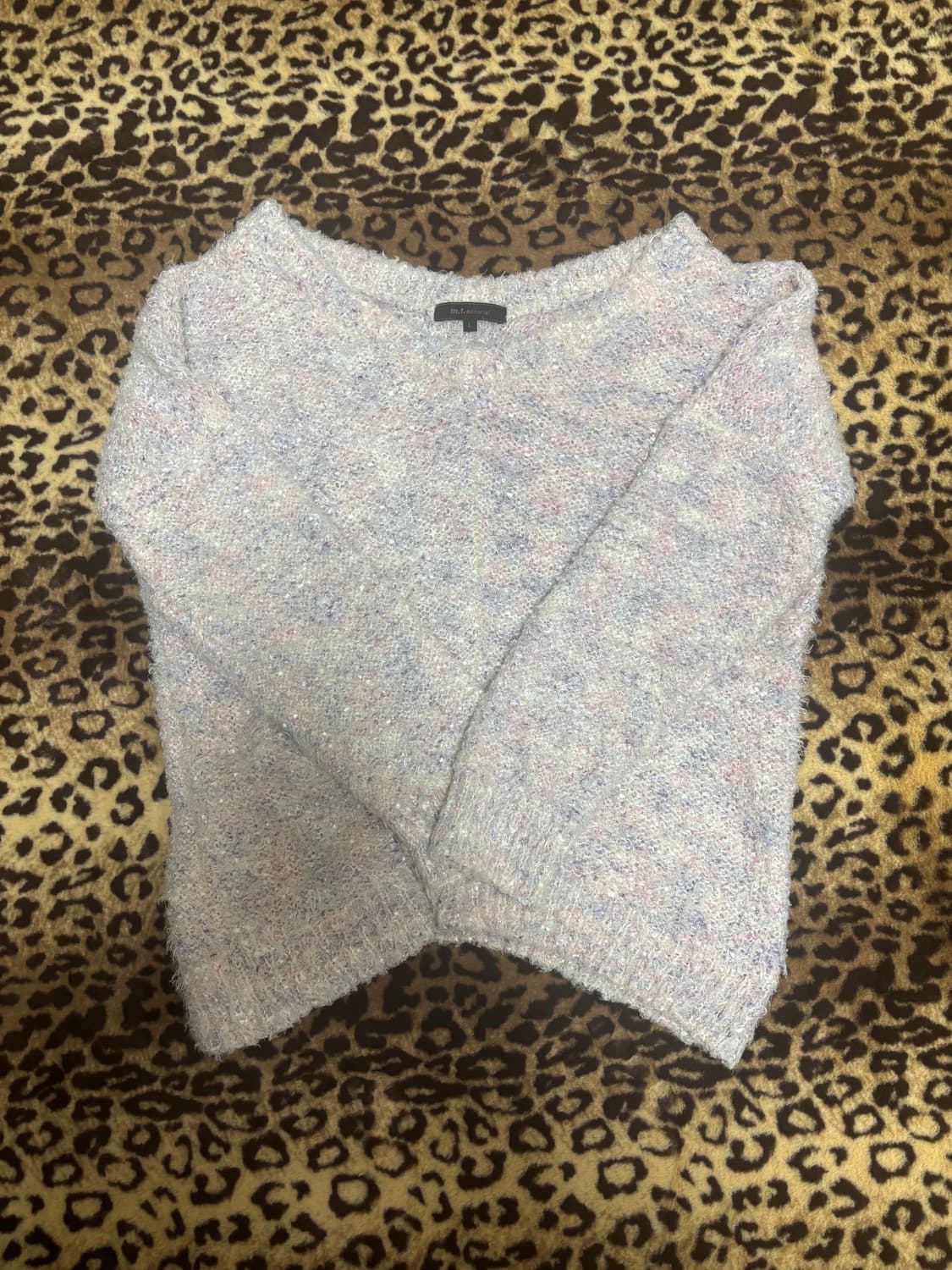 솜사탕 색 니트 상품이미지1