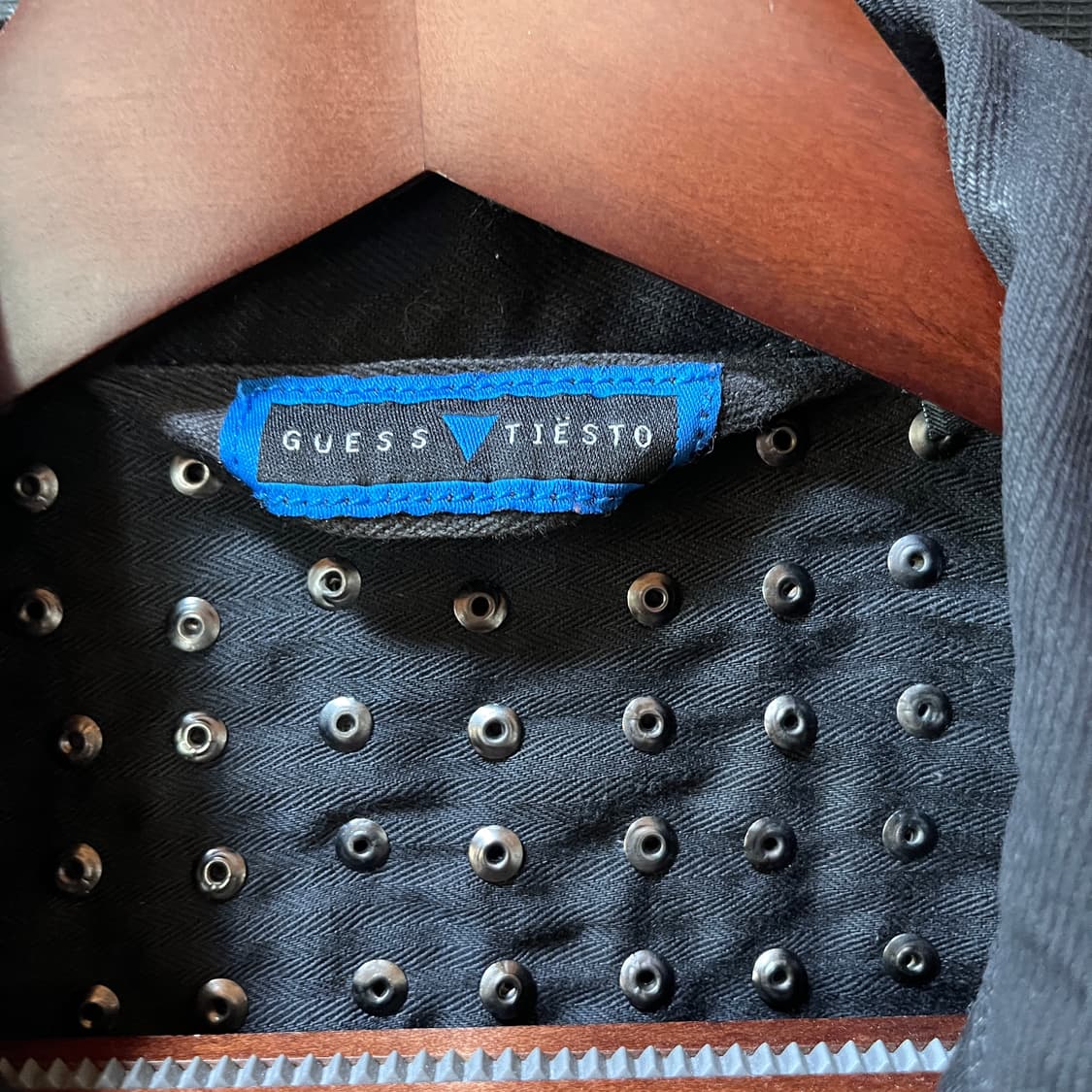 2013 Guess × Tiësto 스터드 트러커 자켓 상품이미지7