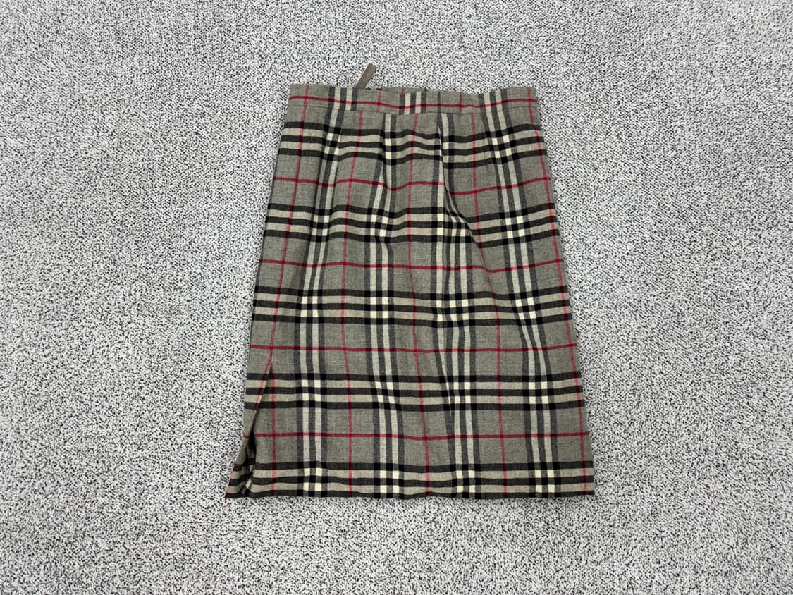 버버리 노바체크 울스커트 상품이미지2