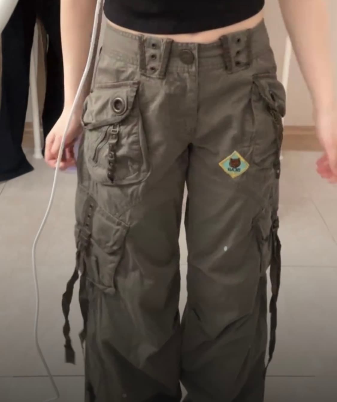 DOHC 카키 주렁 카고 팬츠 상품이미지1