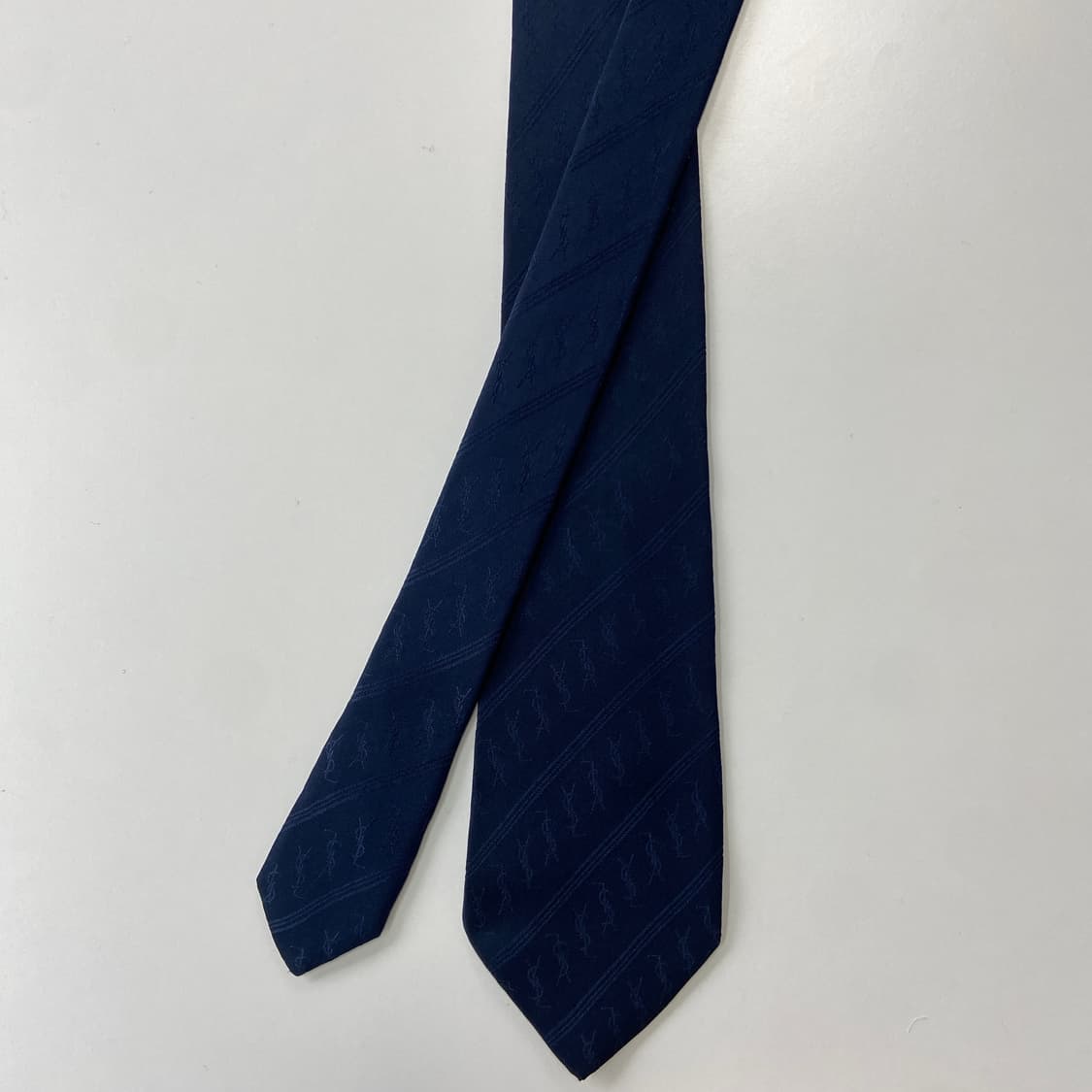 입생로랑(YSL) 모노그램 명품 정품 넥타이 7.8cm 상품이미지1