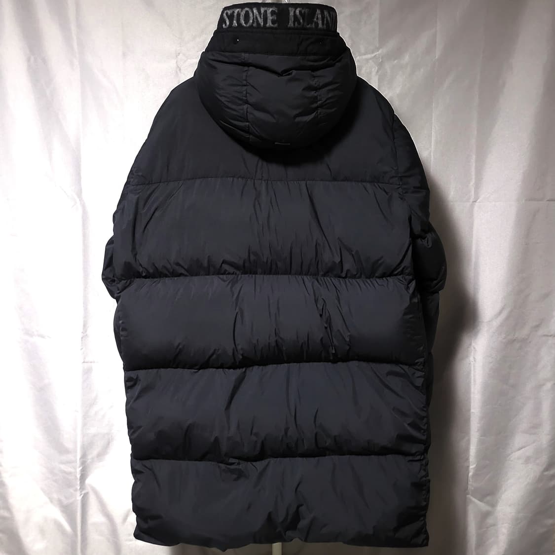 [L size]스톤아일랜드 크링클랩스 후드 롱 다운 패딩 상품이미지2