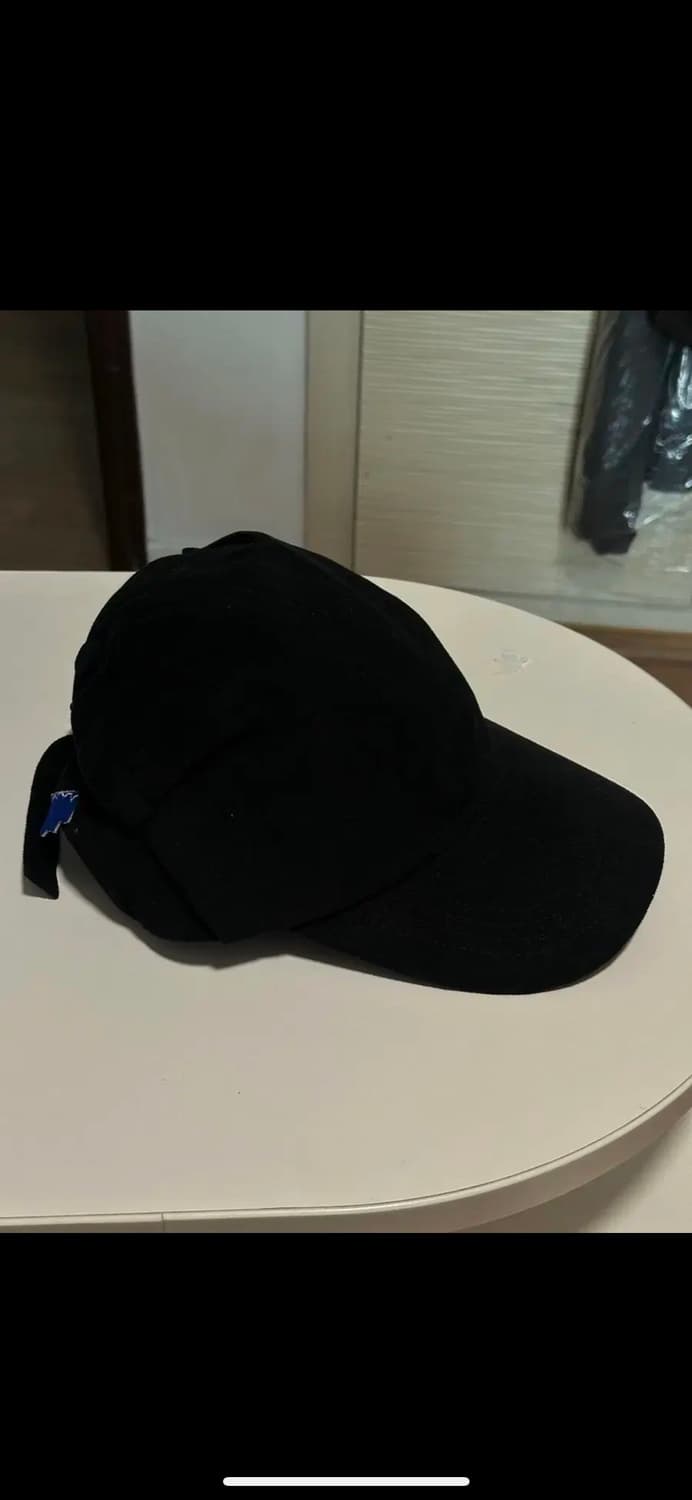 아더에러 절개 모자 상품이미지1