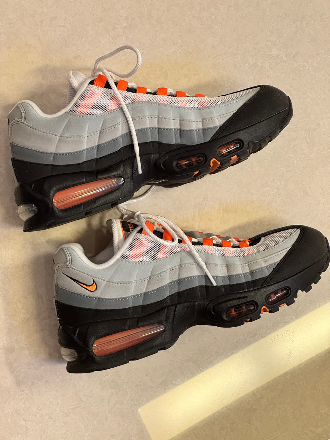 (290) 나이키 에어맥스 95 브라이트 만다린 상품이미지6