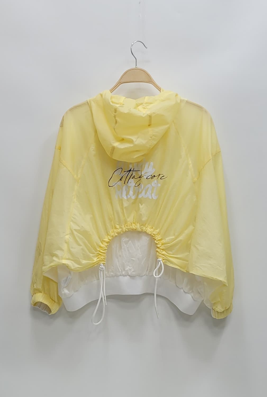 JUCY JUDY 21SS  쥬시쥬디 시스루 후드 바람막이 / 여 85  상품이미지2