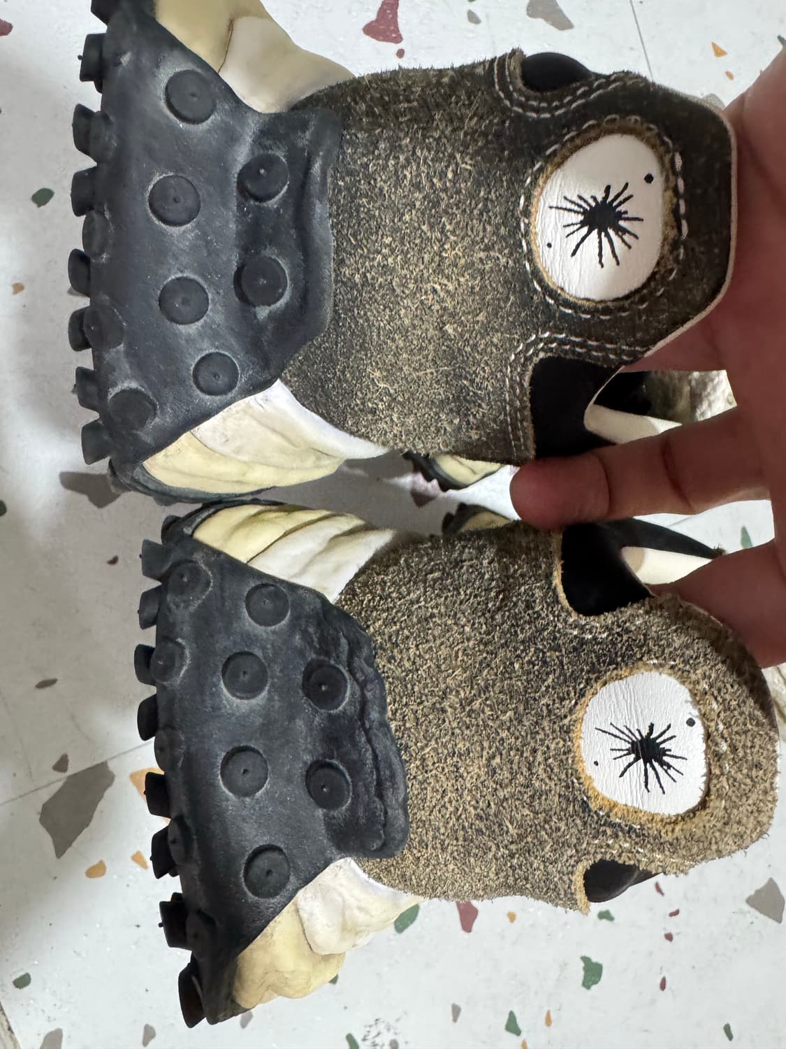 [42] 미하라 야스히로 래리 빈티지 스니커즈 블랙 상품이미지2