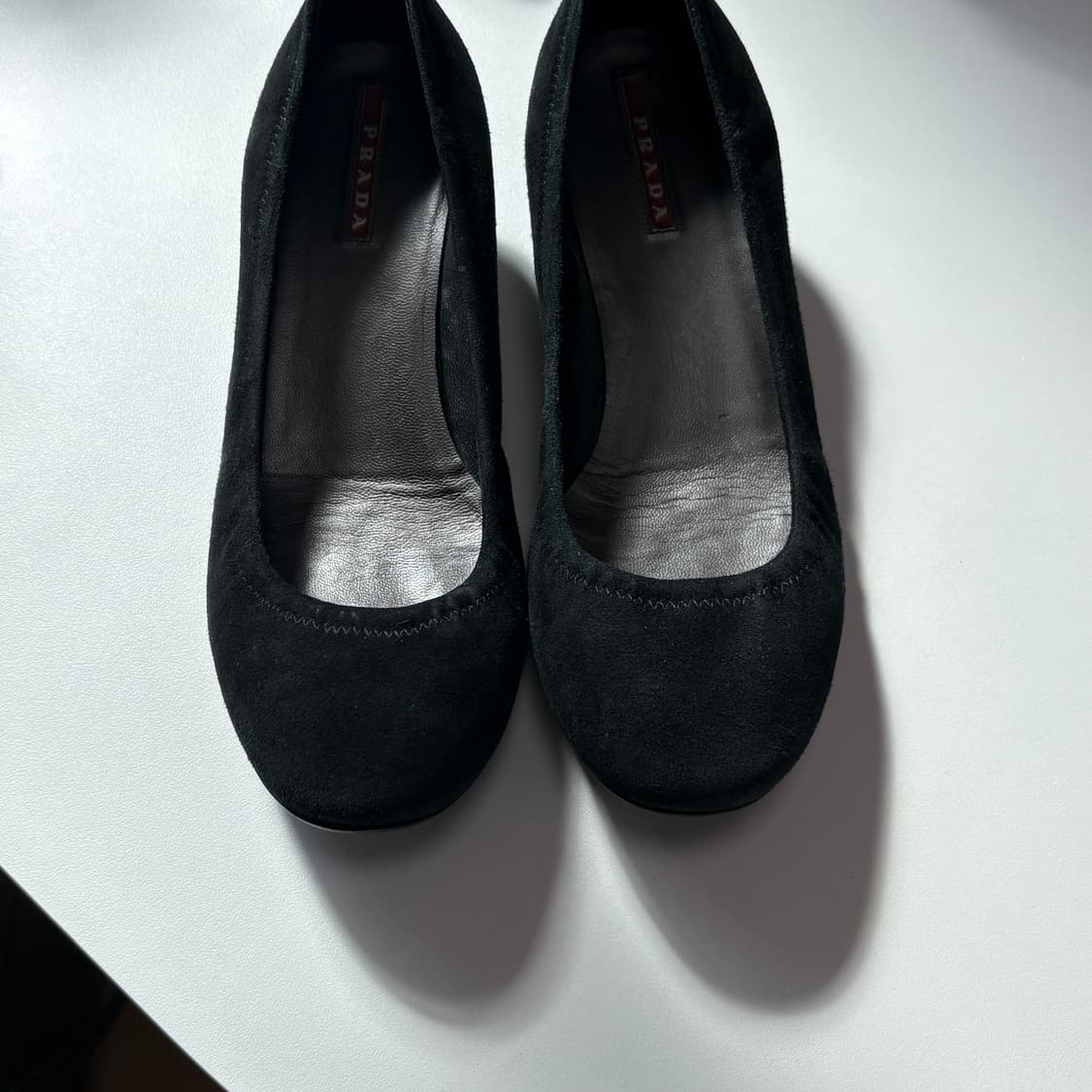 프라다 스포츠 스웨이드 로우 펌프스 36.5 상품이미지5