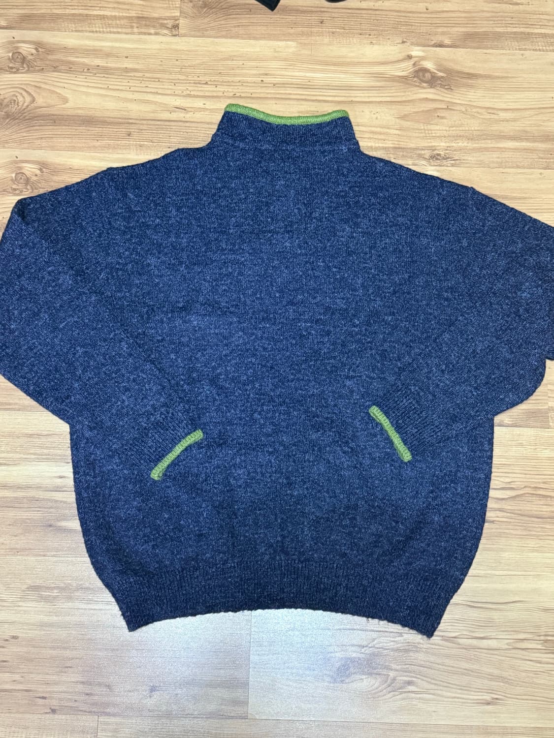 MMLG 하프넥 니트 네이비 상품이미지2