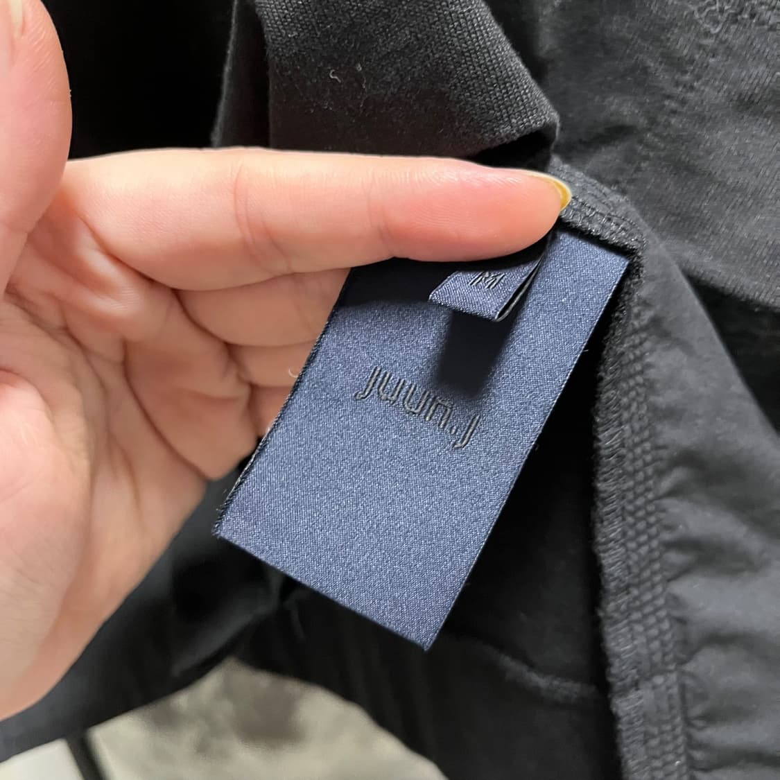 정품 M) 준지 Juun.j 레이어드 사이드 버튼  티셔츠 상품이미지4