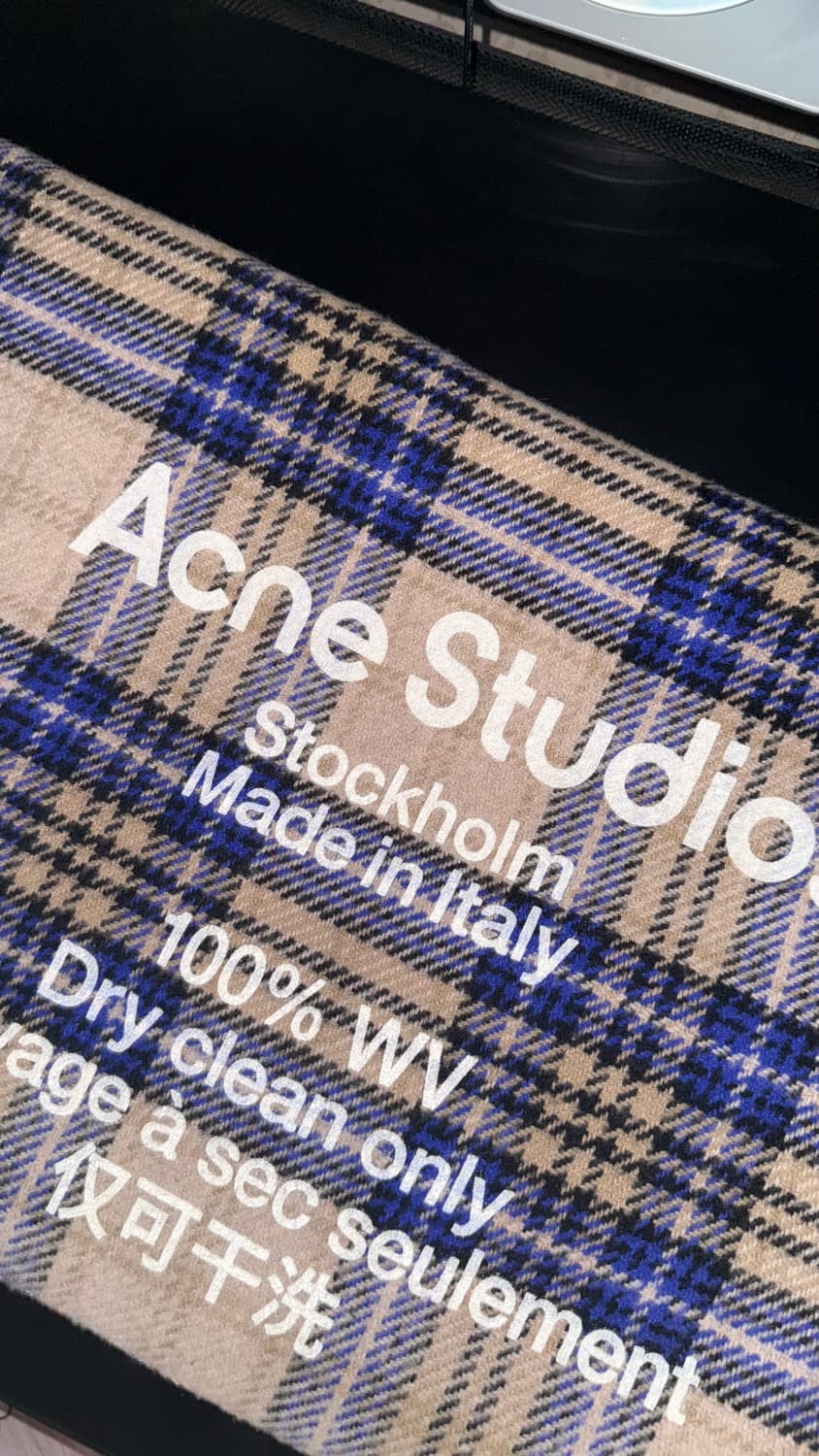 아크네 스튜디오 캐시어 체크 머플러 블루 베이지 상품이미지1