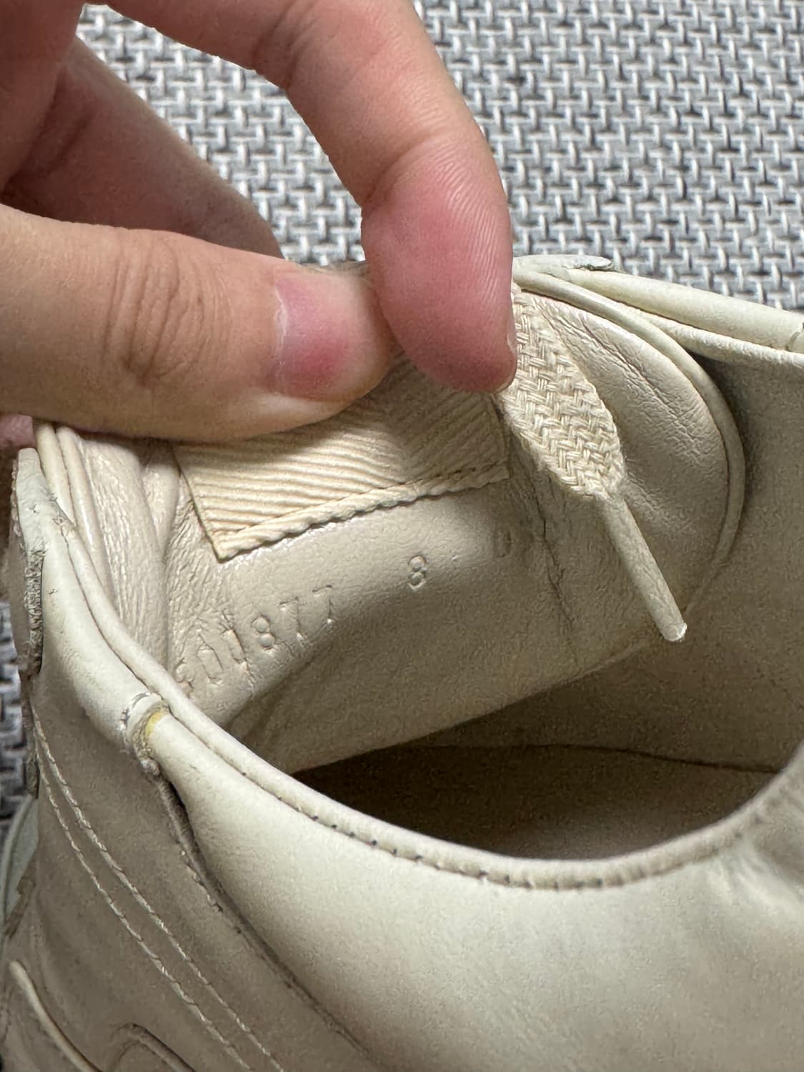 구찌 라이톤 띠로고 아이보리 스니커즈 신발 상품이미지8