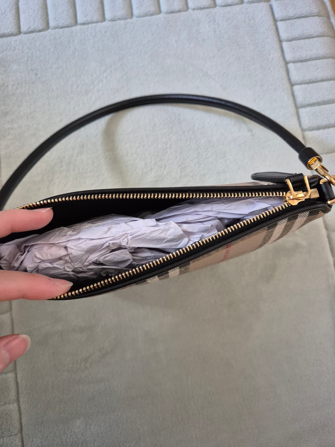 버버리 올림피아 아카이브 숄더백 상품이미지5